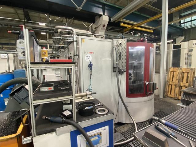 CNC Horizontal Machining Center