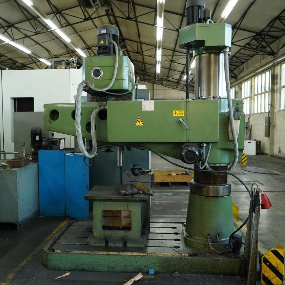 Radial Drilling Machine